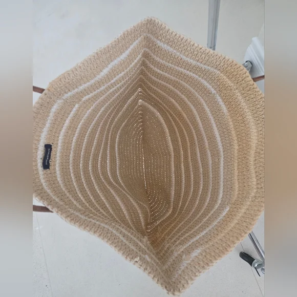 Hat Attack Natural Straw Bag With Leather Straps - Picture 7 of 14